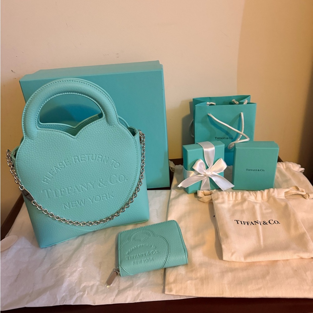 Tiffany & Co. Tiffany Blue Heart Mini Bag & zippy wallet set